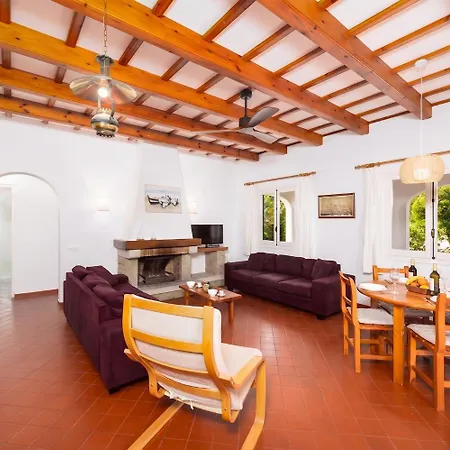 Trepuco Dos Villa *
